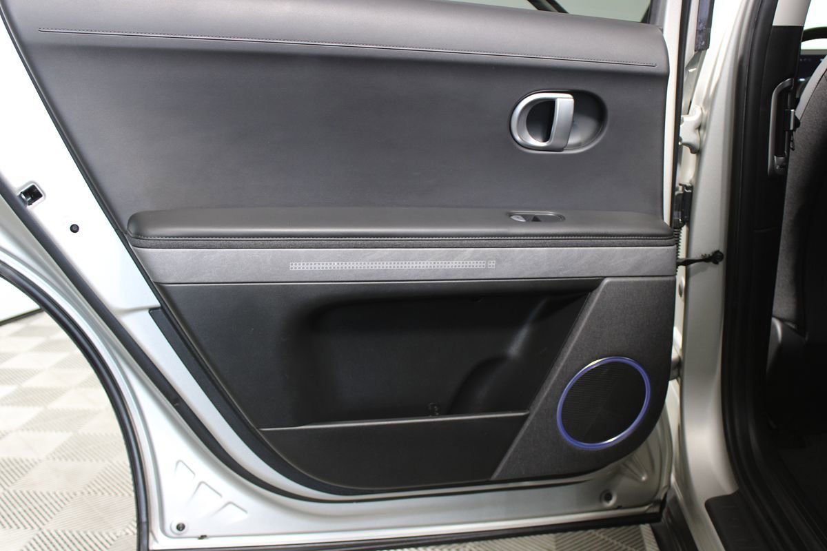Used 2023 Hyundai Ioniq 5 SEL RWD image 27