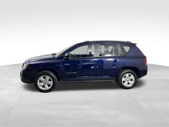 Used 2017 Jeep Compass Sport w/ Power Value Group FWD image 3