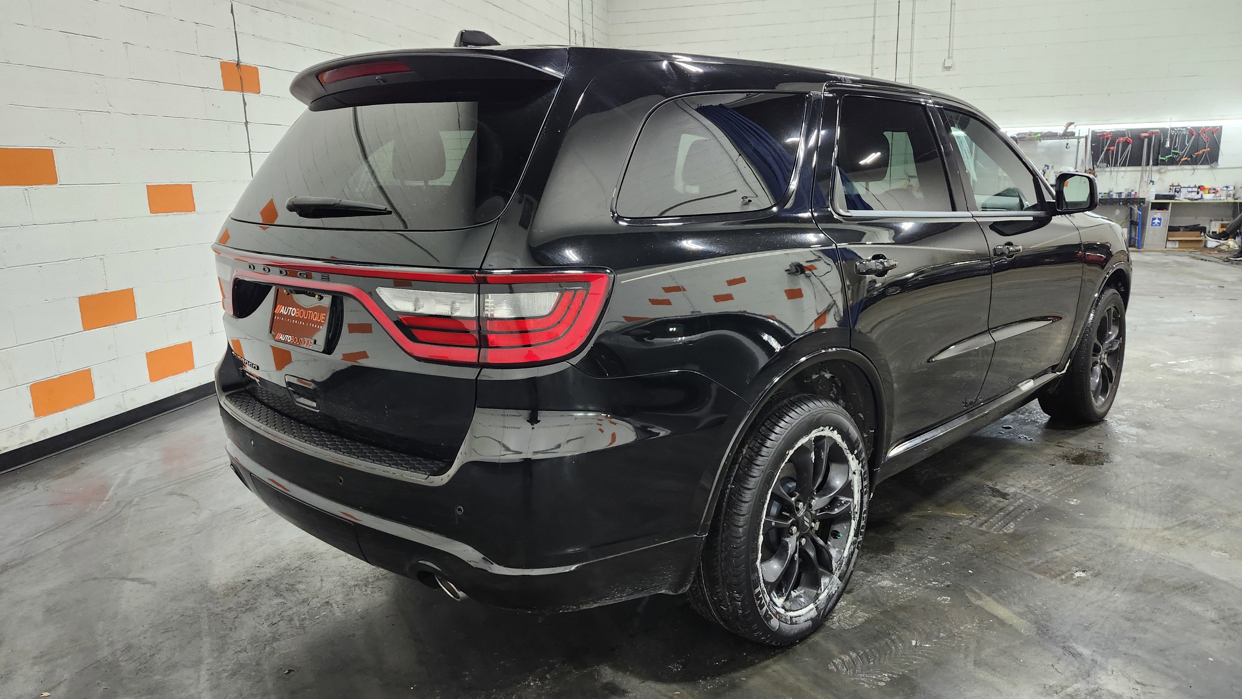 Used 2022 Dodge Durango SXT w/ Blacktop Package image 16