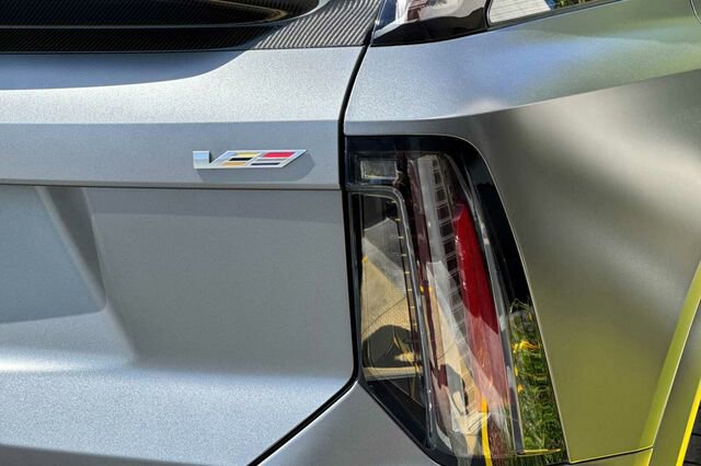 New 2026 Cadillac Optiq V w/ Magnus Launch Edition AWD/4WD image 26
