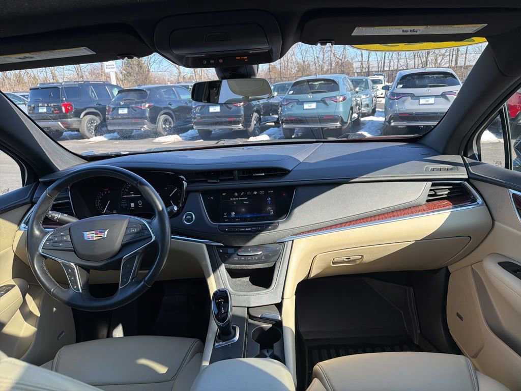 Used 2019 Cadillac XT5 Luxury image 12