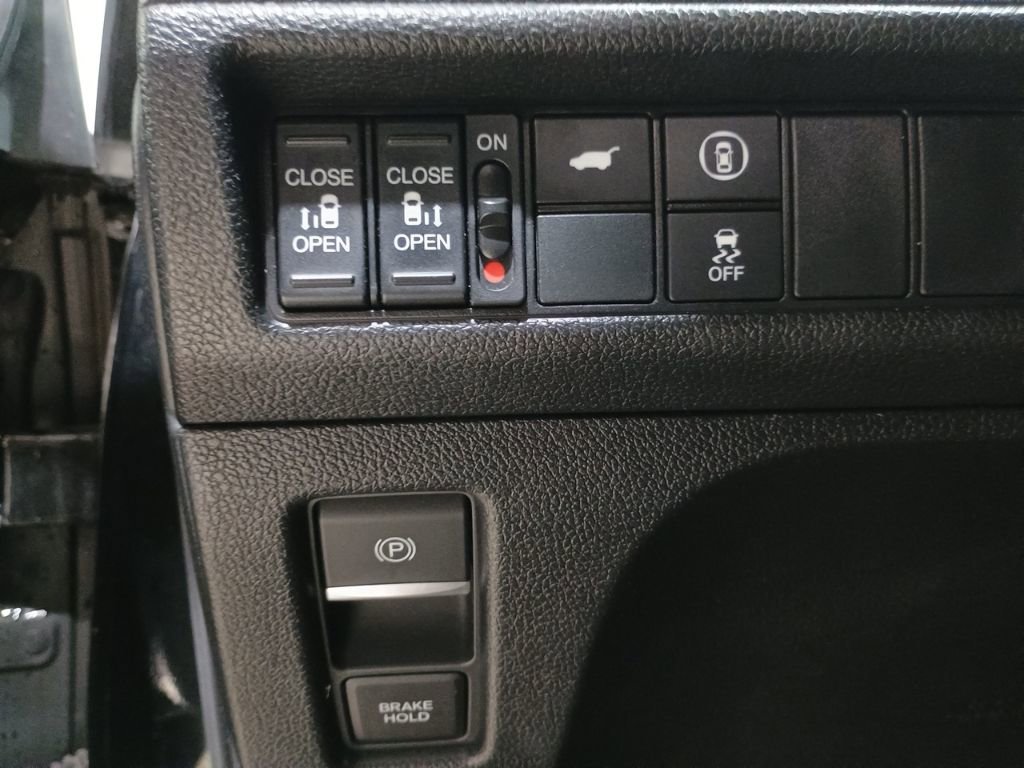 Used 2023 Honda Odyssey Sport image 12