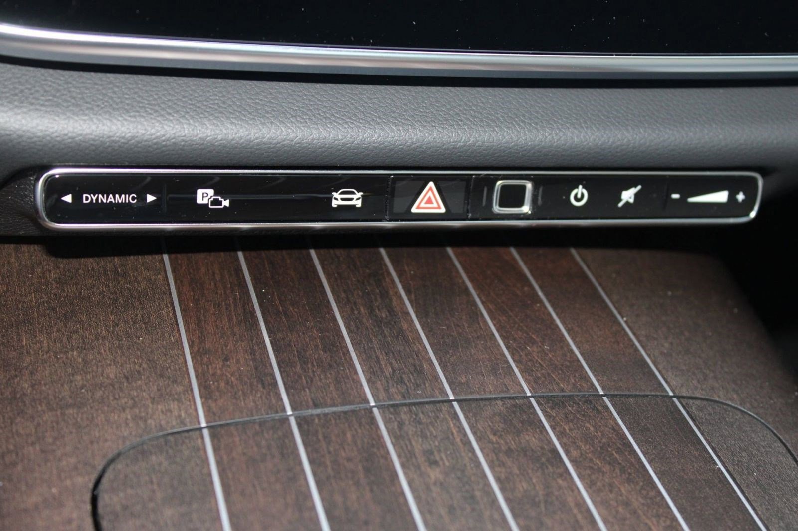 Used 2026 Mercedes-Benz E 350 Sedan image 25