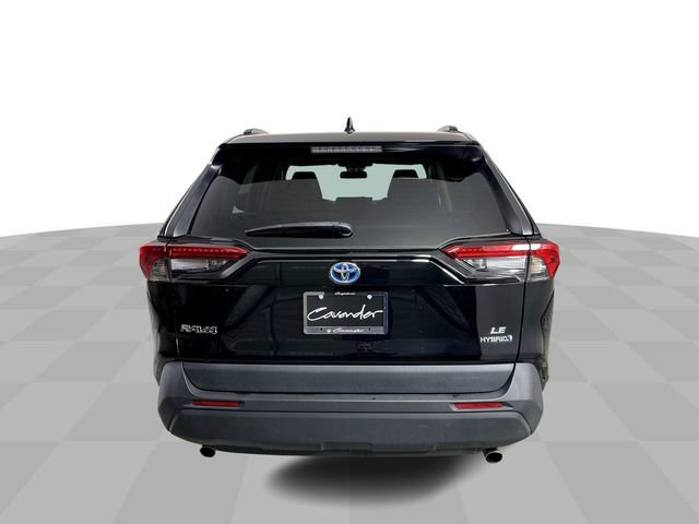 Used 2021 Toyota RAV4 LE AWD/4WD image 7
