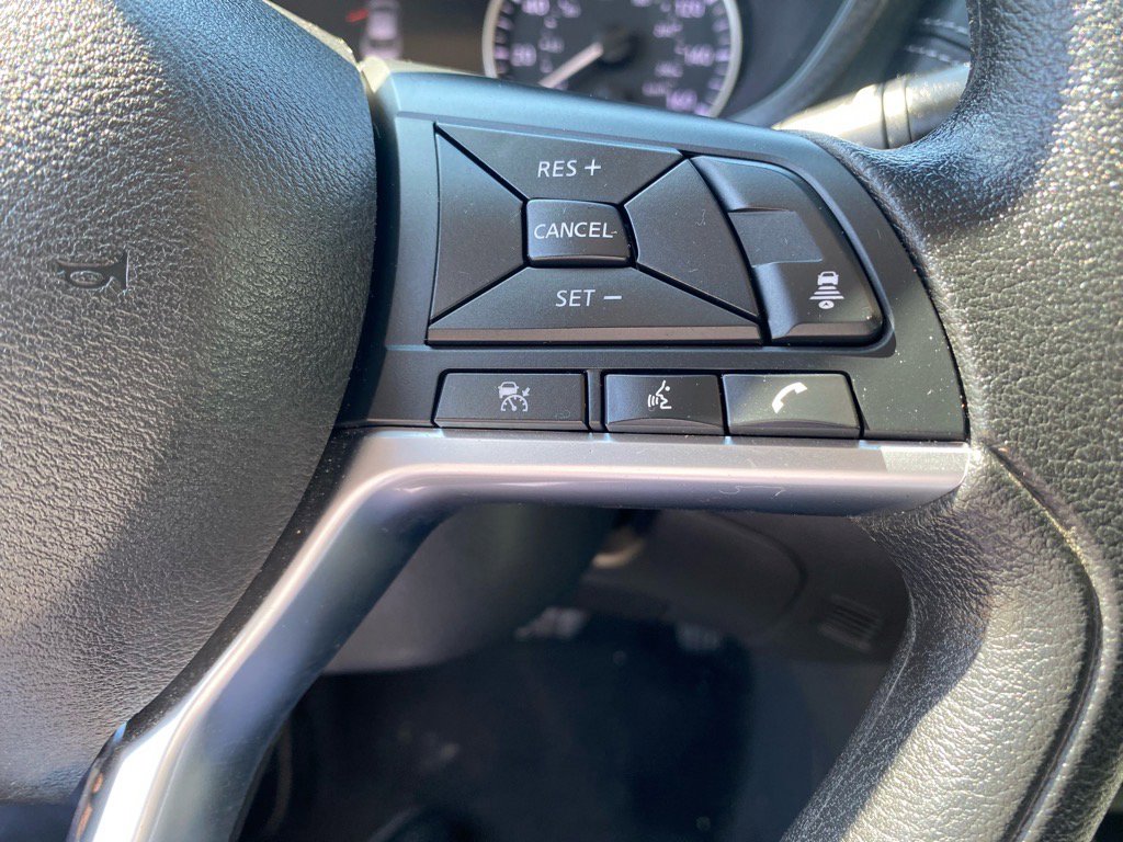 Used 2024 Nissan Sentra SV image 24