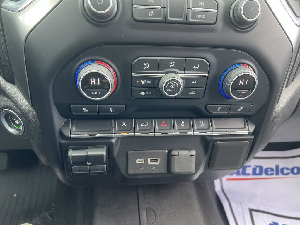 Certified 2021 Chevrolet Silverado 1500 LT AWD/4WD image 22
