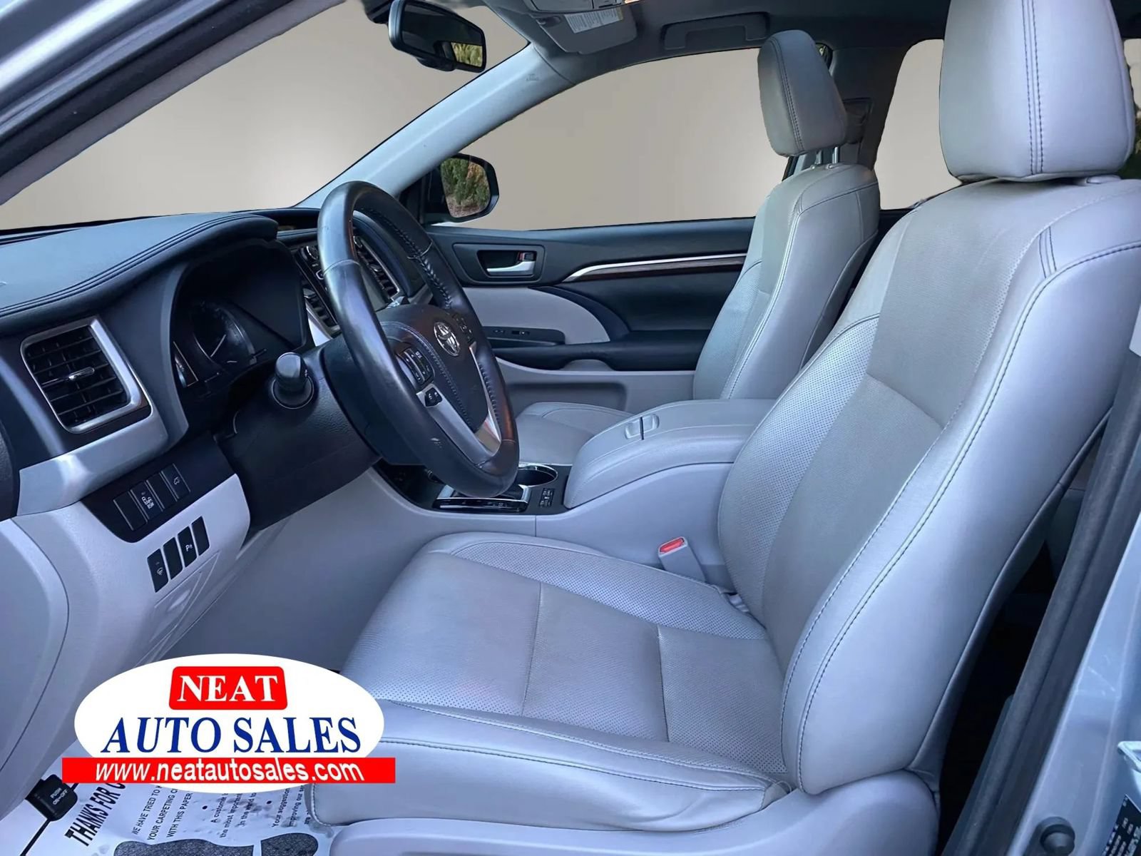 Used 2015 Toyota Highlander Limited AWD/4WD image 20