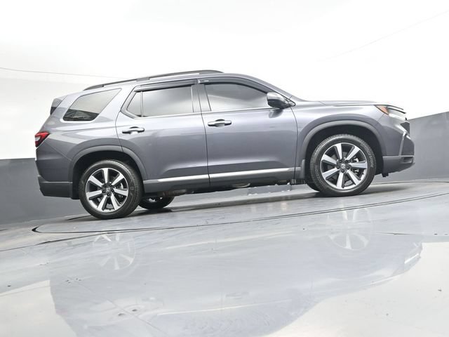 Used 2025 Honda Pilot Touring image 30