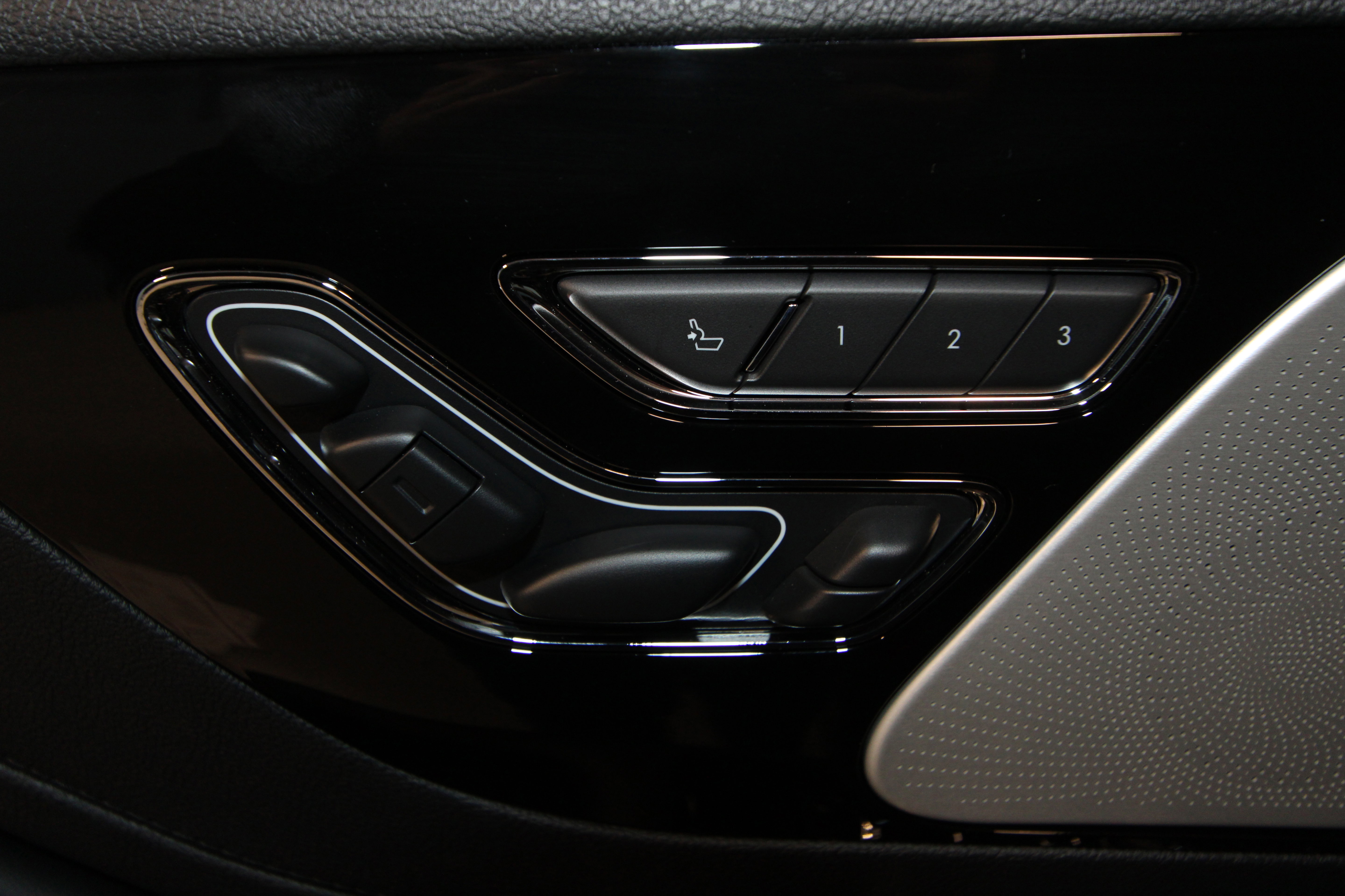 New 2026 Lincoln Aviator Reserve image 6