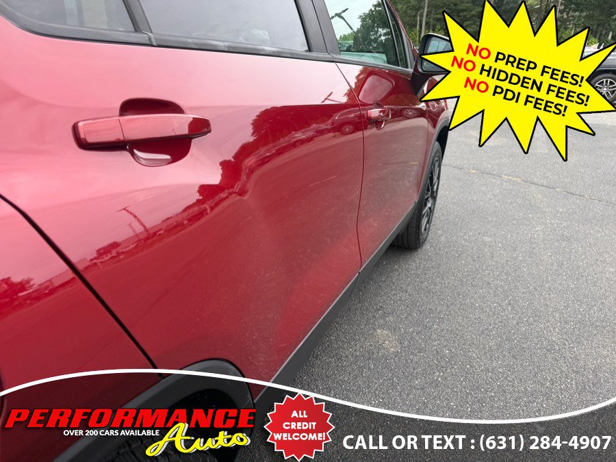 Used 2021 Chevrolet Trax LT w/ Driver Confidence Package AWD/4WD image 18