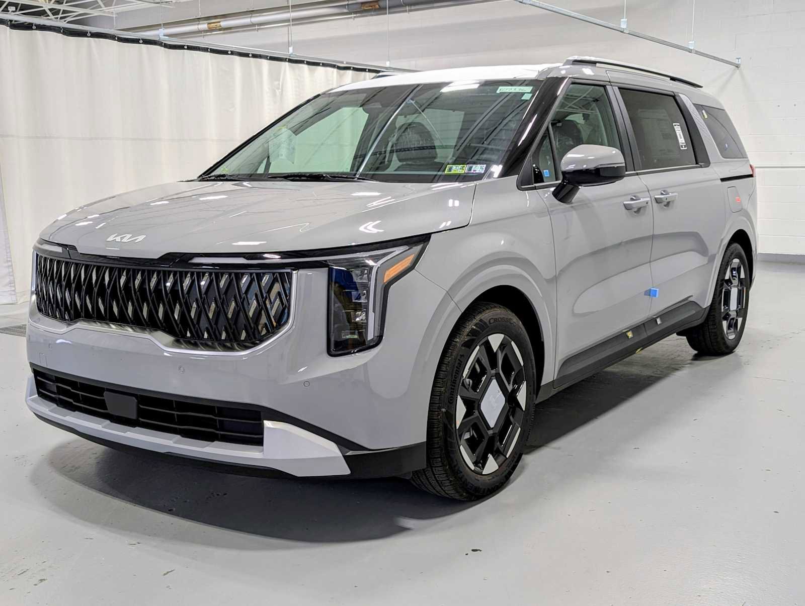 New 2026 Kia Carnival EX image 1