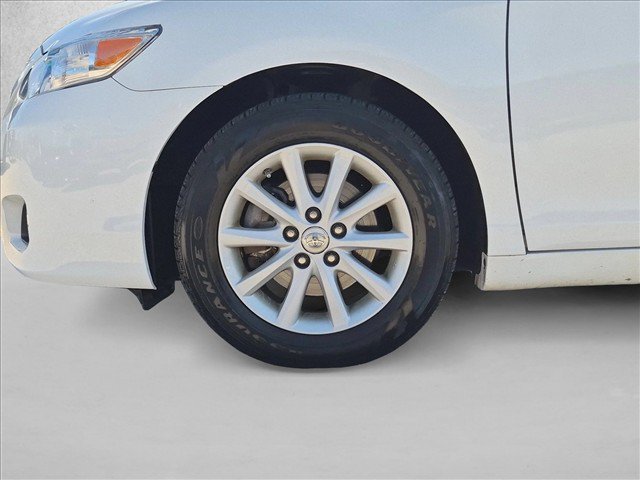 Used 2010 Toyota Camry XLE FWD image 23