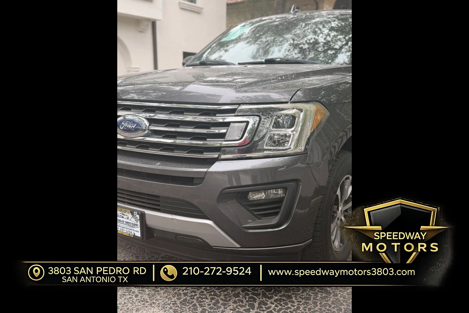 Used 2018 Ford Expedition XLT w/ Equipment Group 202A RWD image 7