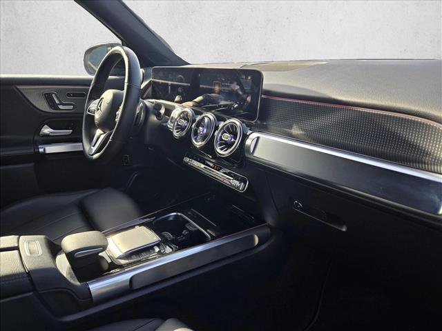 Used 2021 Mercedes-Benz GLB 250 image 20