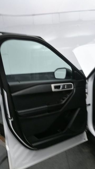 Used 2021 Ford Explorer 4WD image 17