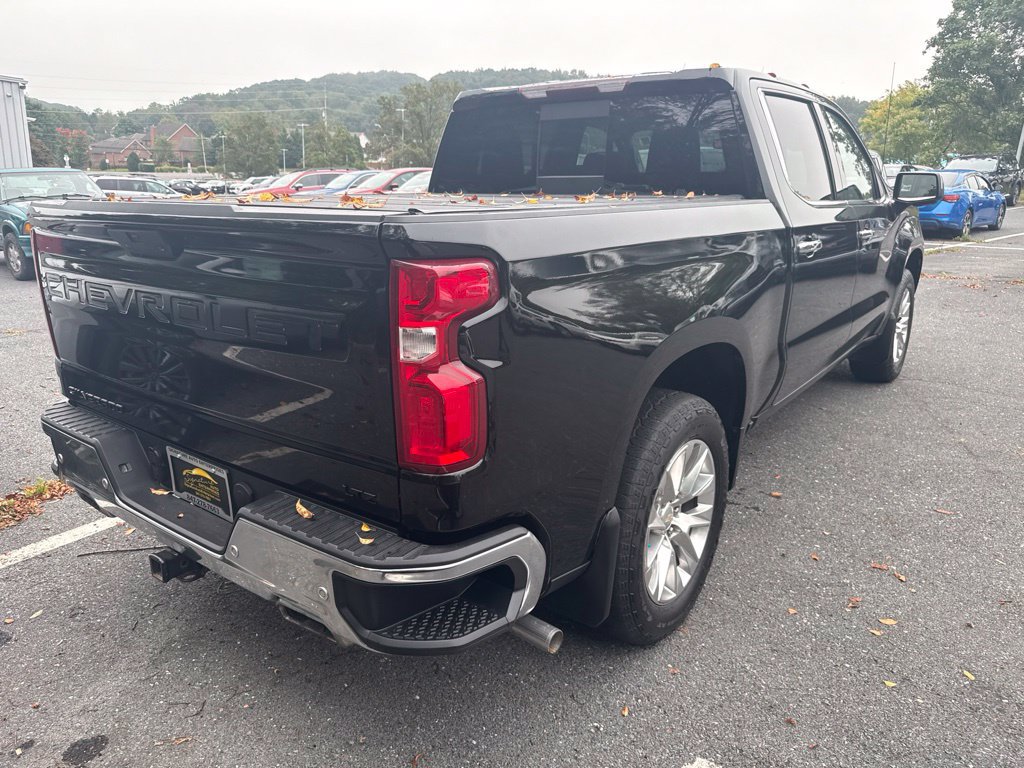 Used 2020 Chevrolet Silverado 1500 LTZ w/ LTZ Plus Package AWD/4WD image 4