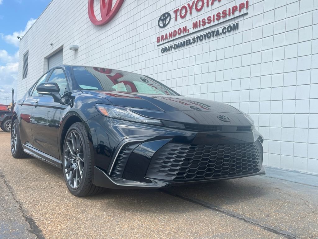 New 2026 Toyota Camry SE image 3