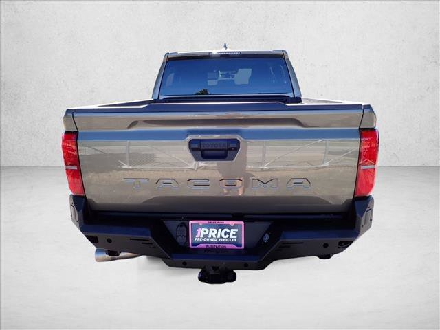 Used 2025 Toyota Tacoma TRD Off-Road AWD/4WD image 3