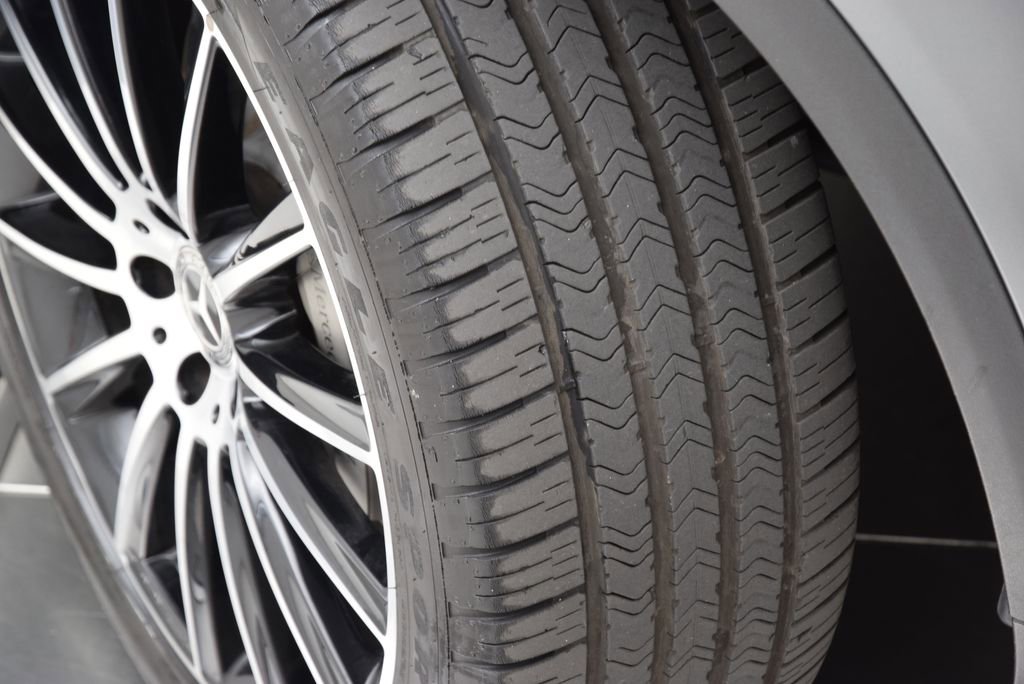 Certified 2023 Mercedes-Benz GLC 300 4MATIC Coupe image 28