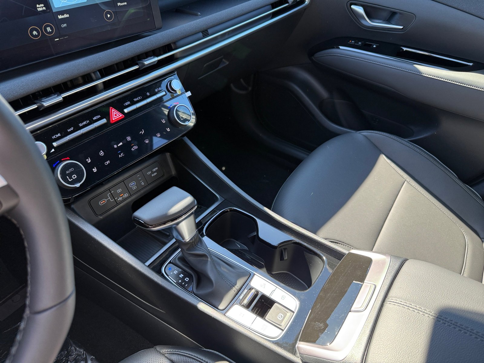 New 2026 Hyundai Santa Cruz Limited image 13