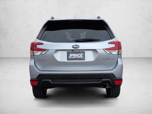 Used 2023 Subaru Forester Premium AWD/4WD image 6