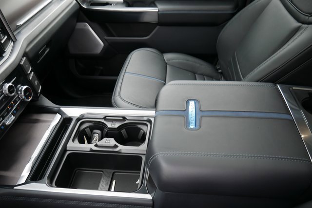 New 2026 Ford F250 Platinum image 24