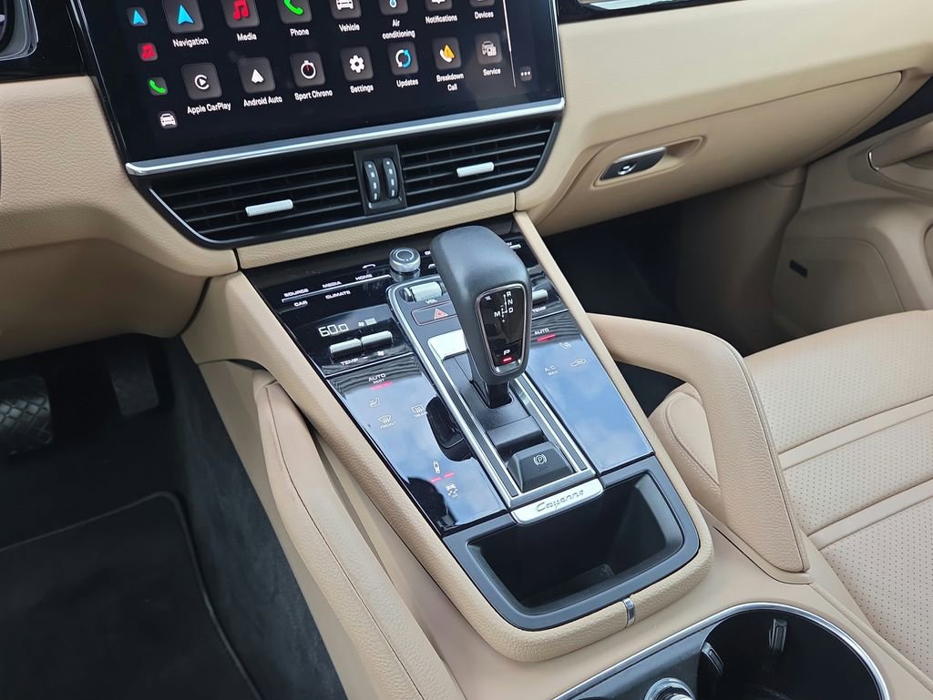 Certified 2023 Porsche Cayenne Platinum Edition AWD/4WD image 14