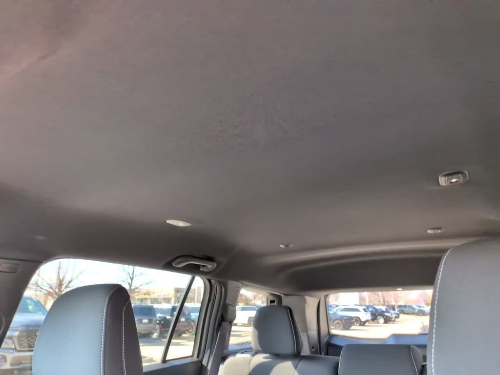 New 2026 Jeep Cherokee Laredo image 30