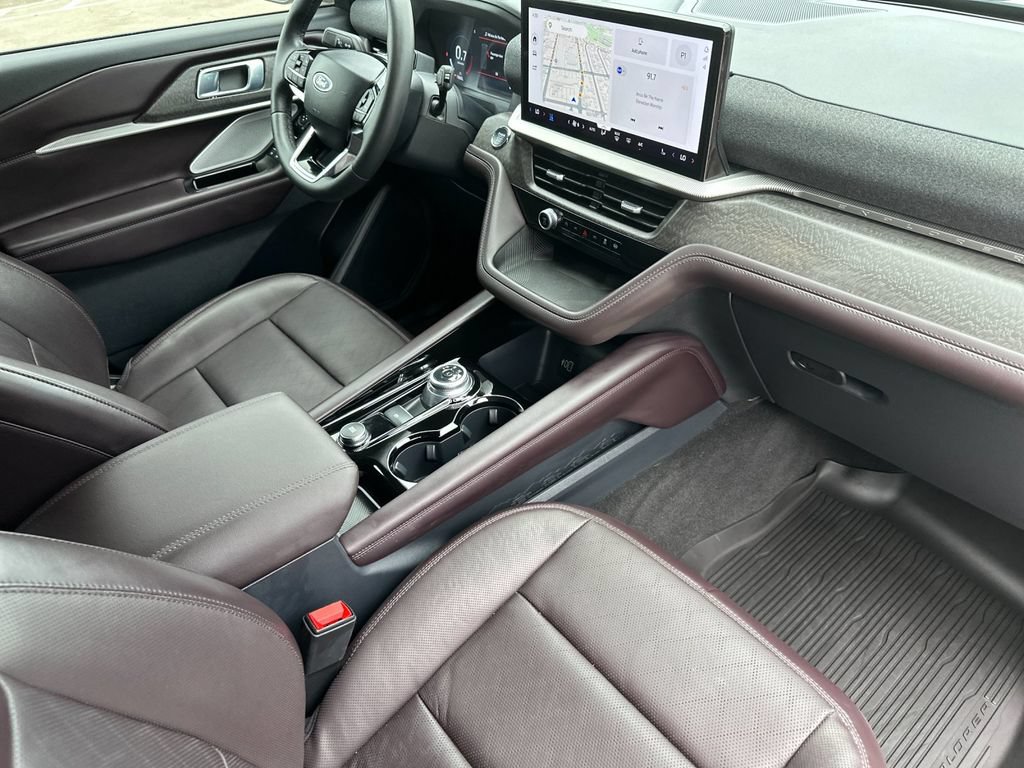 New 2026 Ford Explorer Platinum AWD/4WD image 16