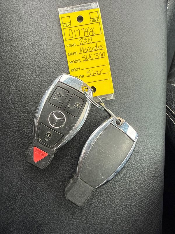 Used 2012 Mercedes-Benz SLK 350 image 37