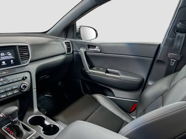 Certified 2022 Kia Sportage Nightfall Edition FWD image 22