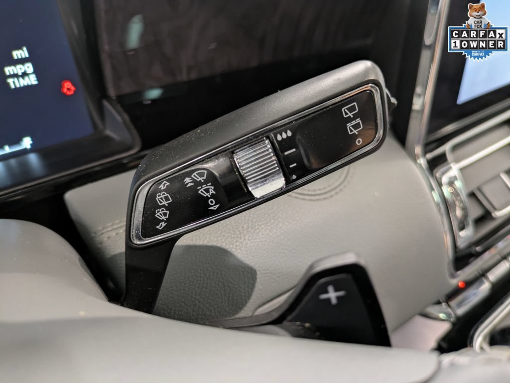 Used 2018 Lincoln Navigator L Reserve w/ Technology Package AWD/4WD image 18