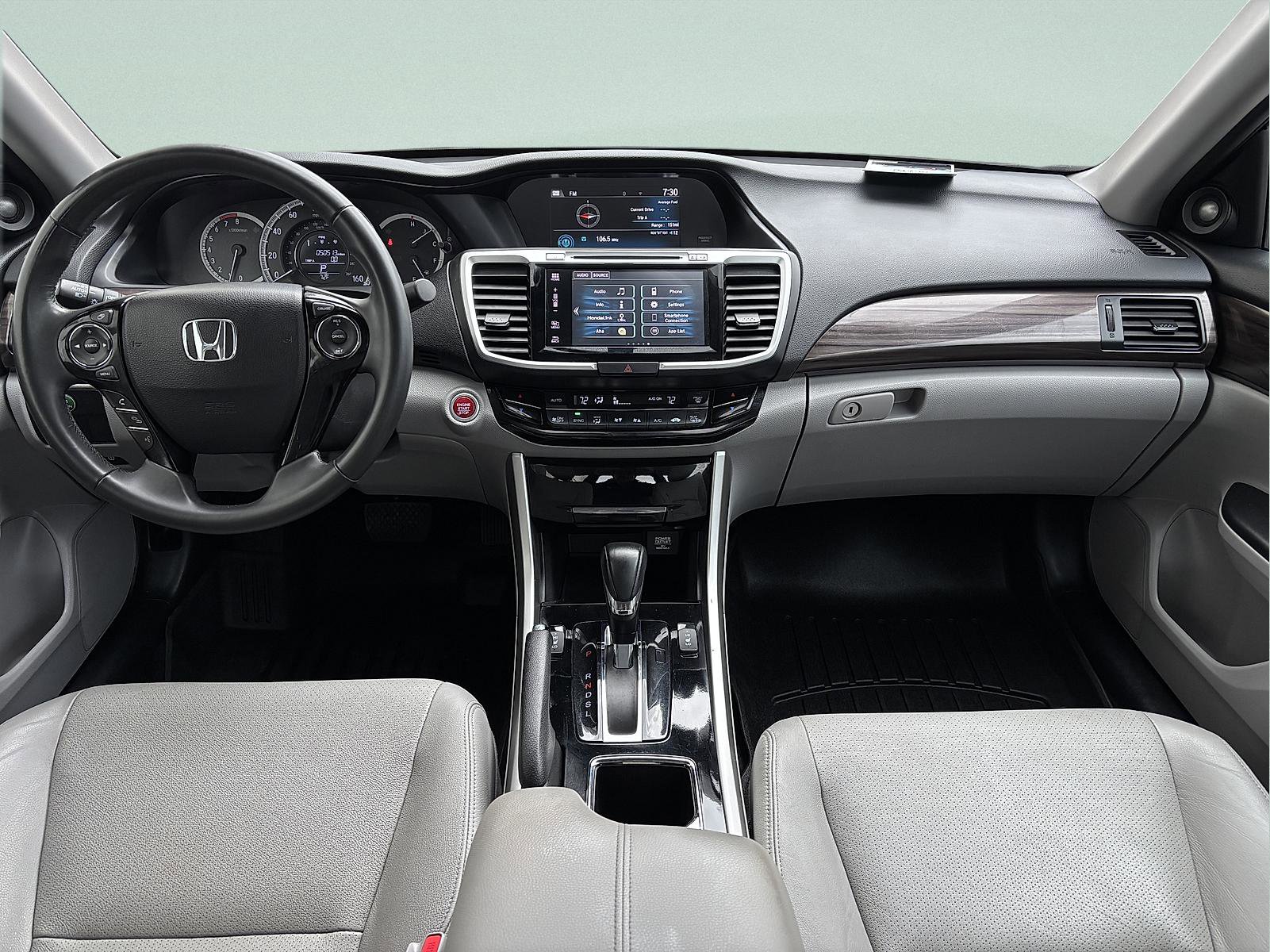 Certified 2017 Honda Accord EX-L image 30