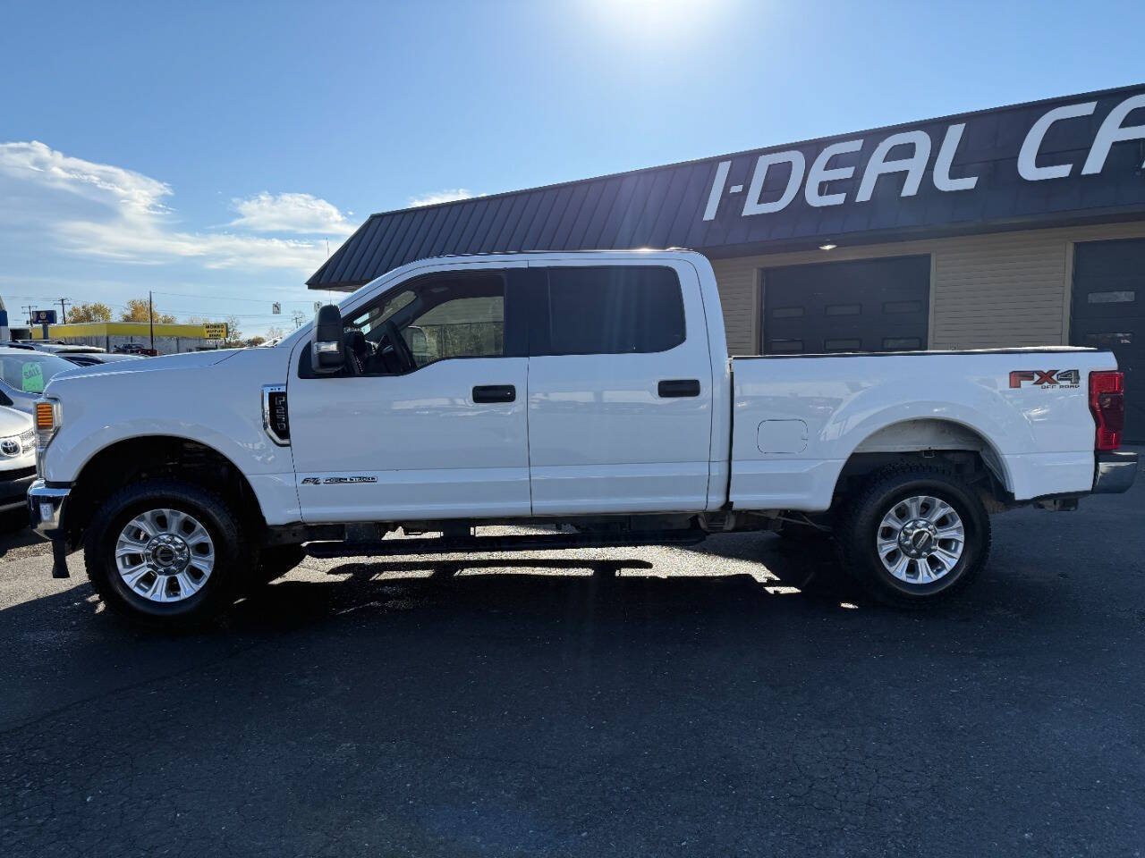 Used 2021 Ford F250 XLT w/ FX4 Off-Road Package AWD/4WD image 8