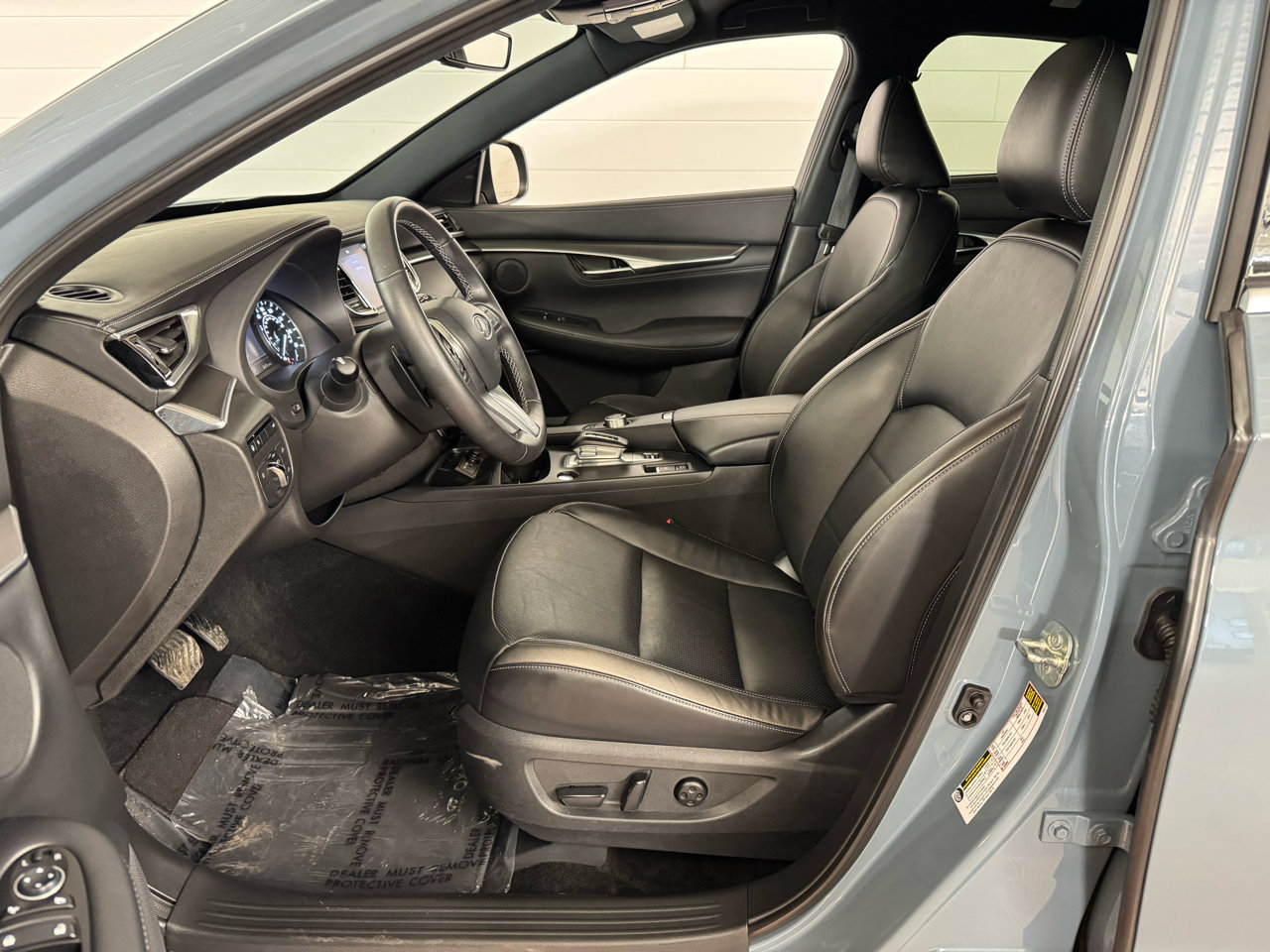 Used 2024 INFINITI QX55 Luxe w/ Cargo Package image 12