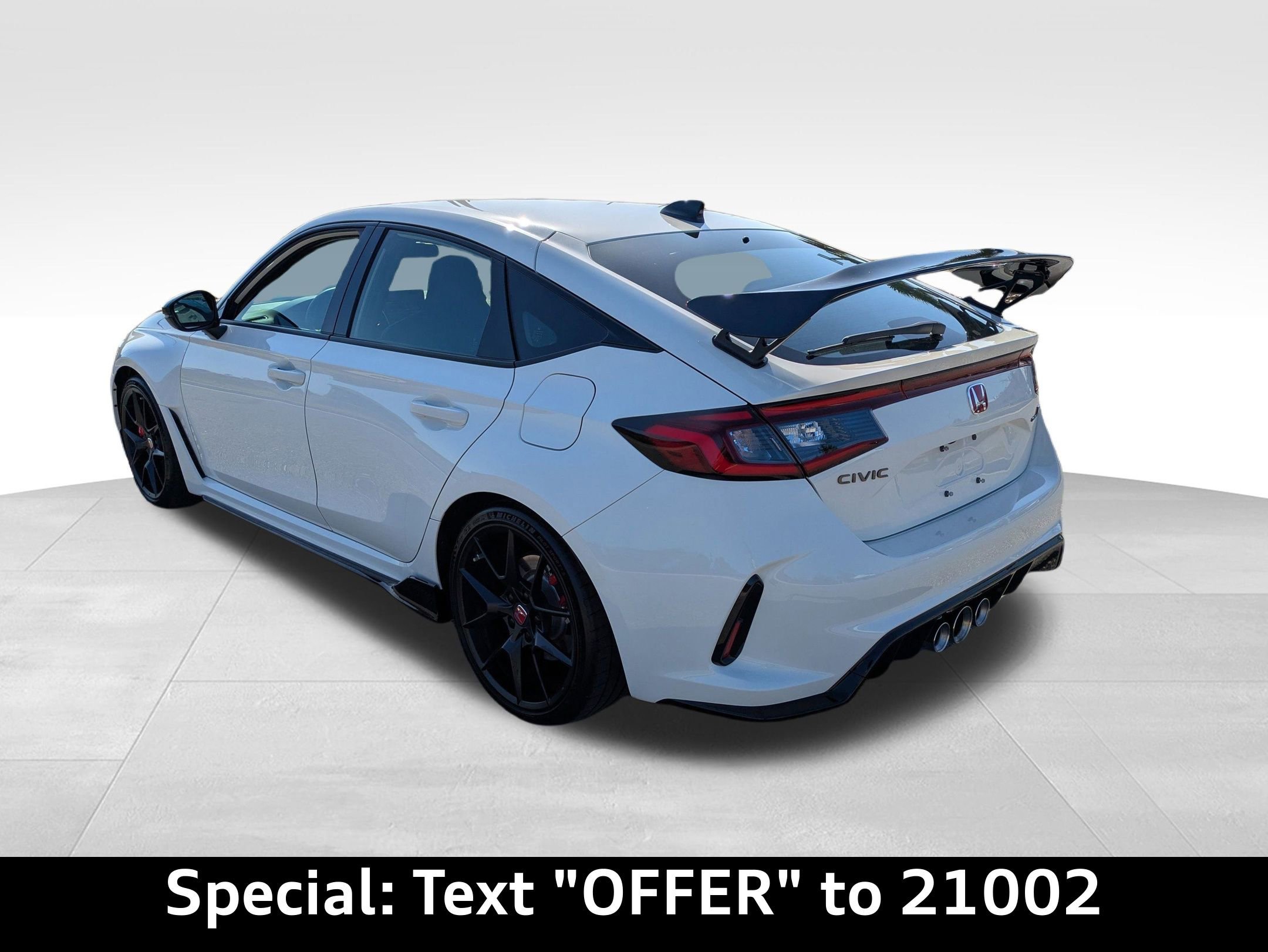 Used 2023 Honda Civic Type R image 6