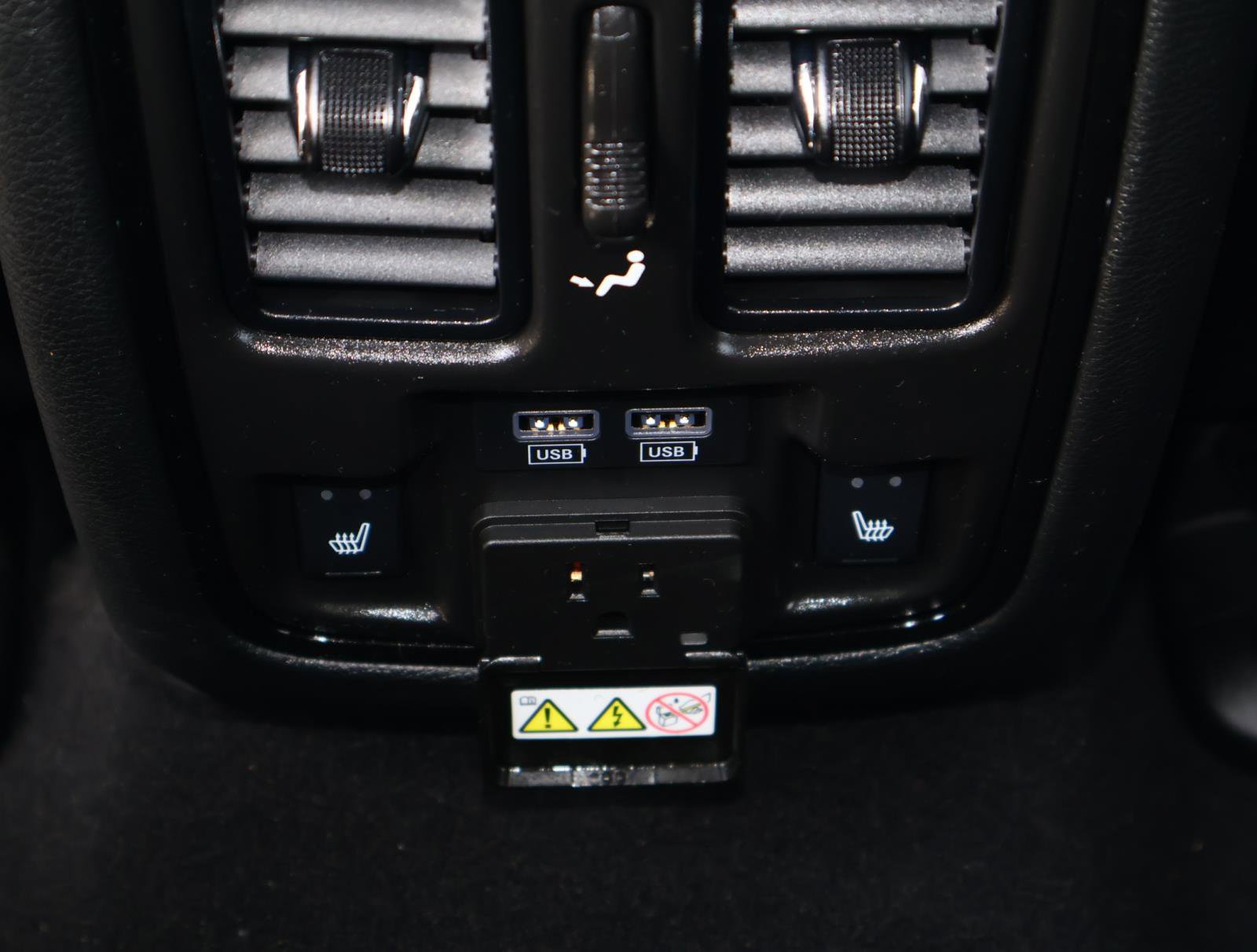 Used 2025 Dodge Durango R/T AWD/4WD image 14