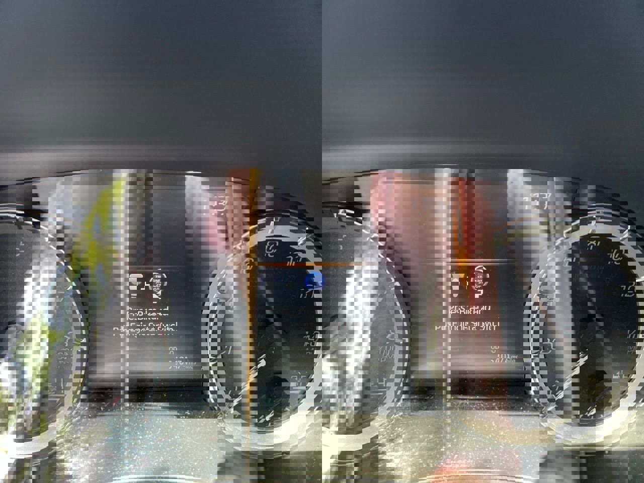 Used 2023 Toyota Highlander XLE image 10