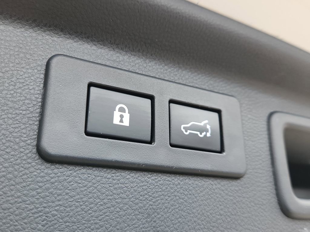 Used 2023 Subaru Forester Sport image 16