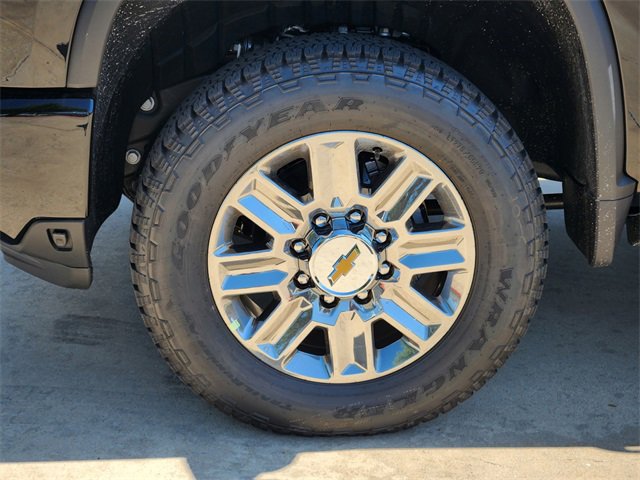 New 2026 Chevrolet Silverado 2500 High Country w/ High Country Premium Package AWD/4WD image 18