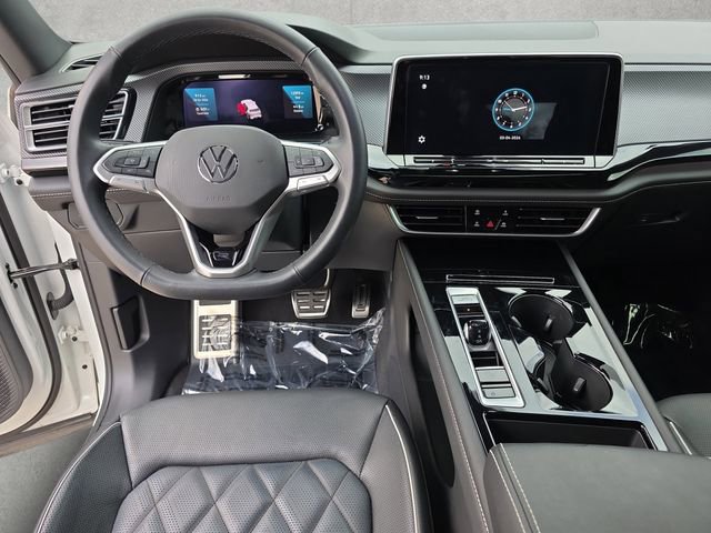 Used 2025 Volkswagen Atlas Cross Sport SEL Premium R-Line image 20