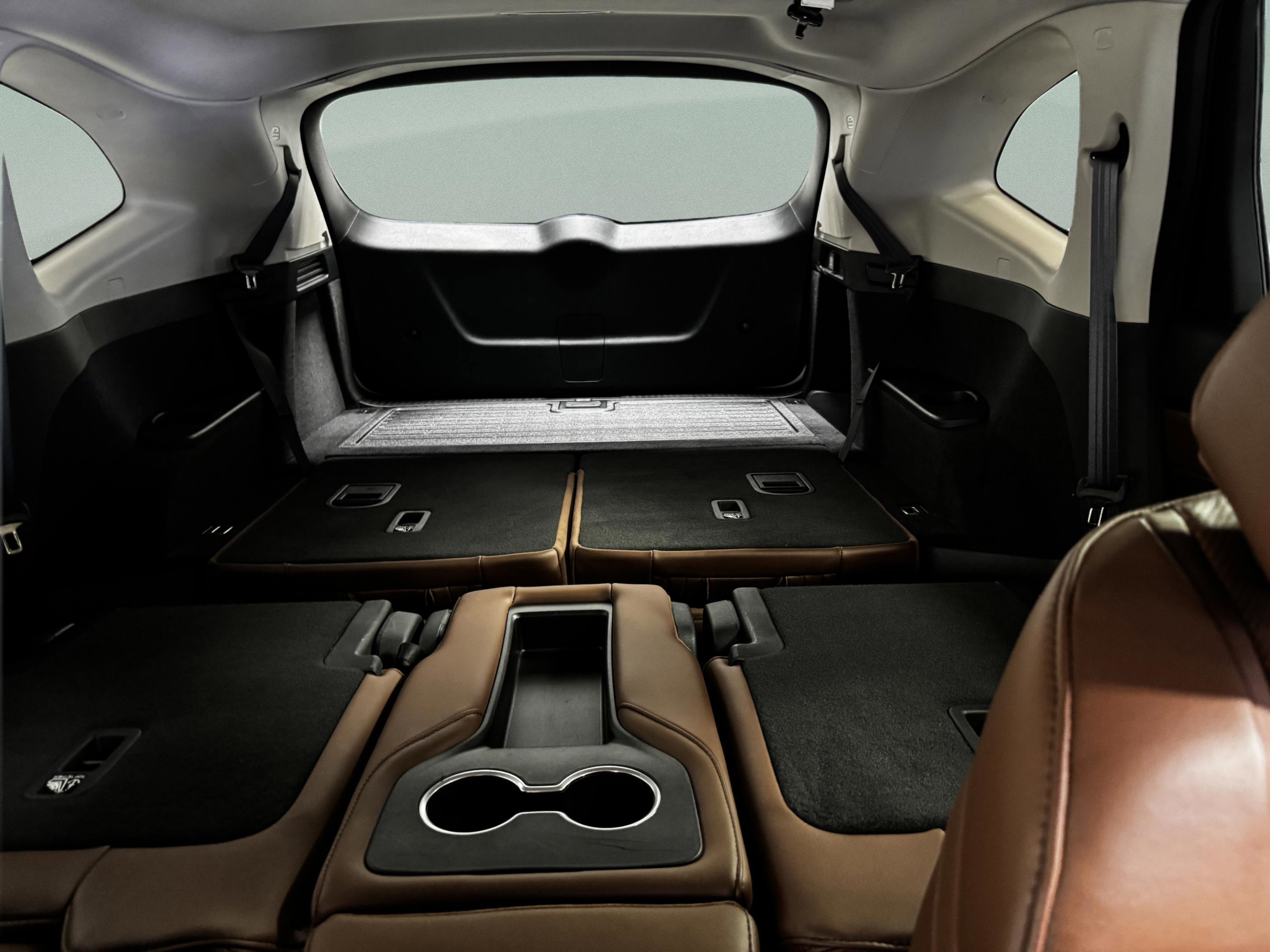 Certified 2023 Acura MDX FWD w/ Technology Package image 39