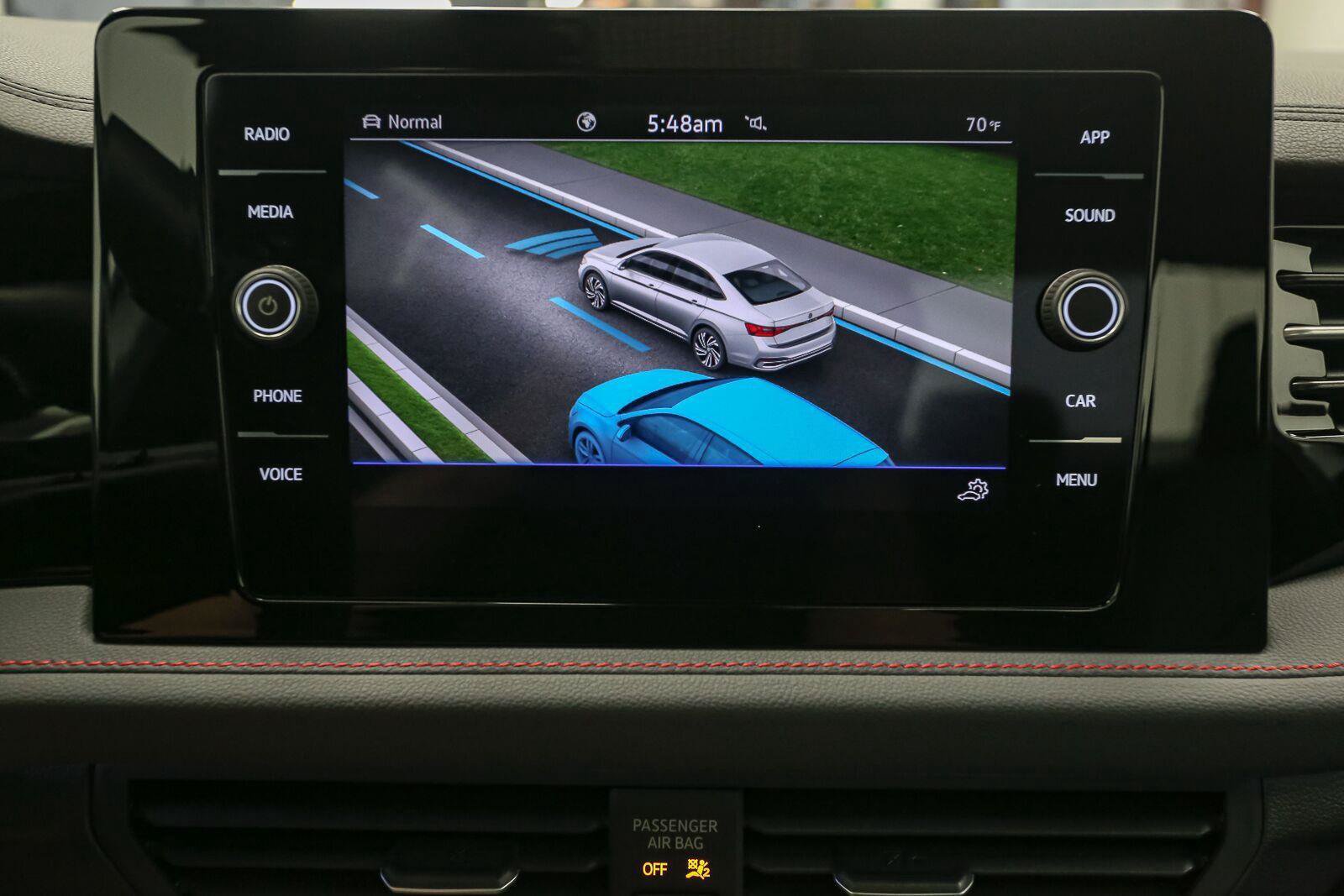 Certified 2025 Volkswagen Jetta GLI Autobahn FWD image 29