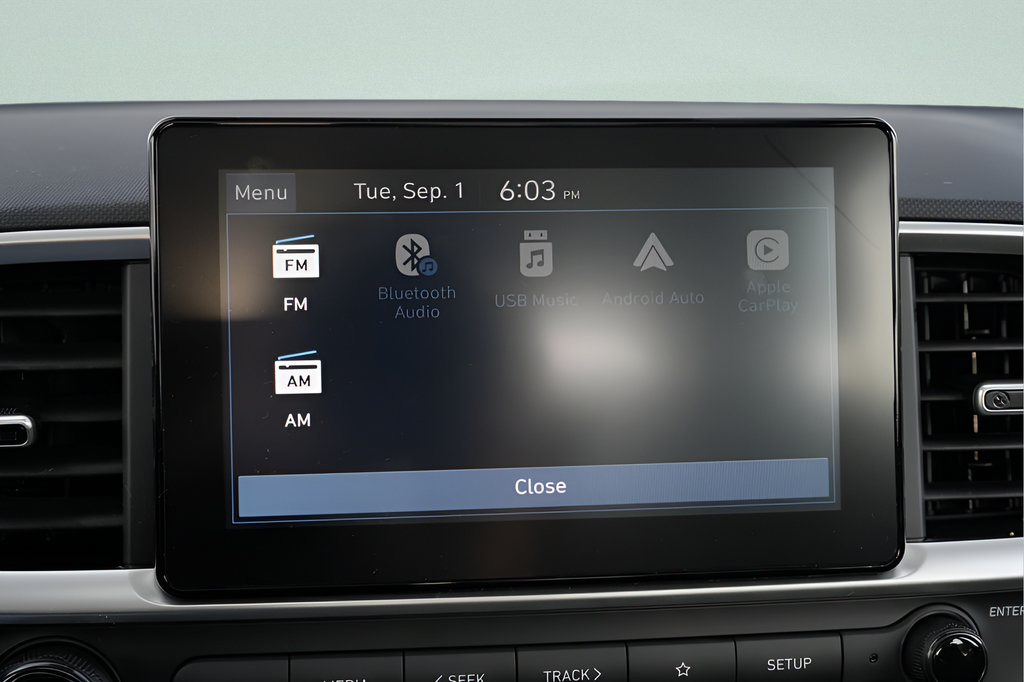 Certified 2026 Hyundai Venue SEL FWD image 34