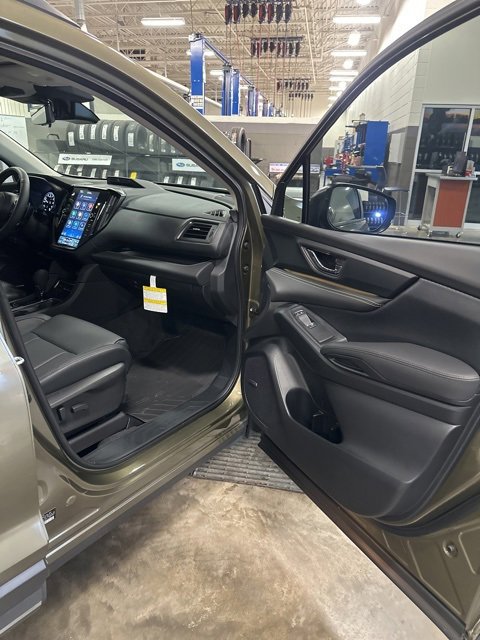 New 2025 Subaru Ascent Bronze Edition w/ Onyx Package image 34