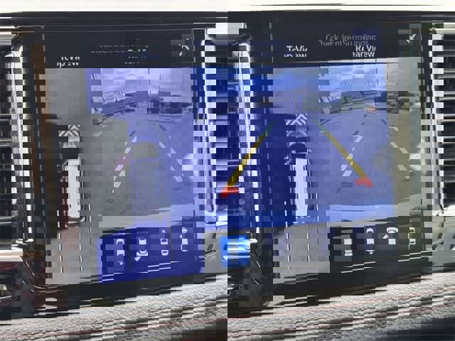 Used 2017 Chrysler Pacifica Limited w/ UConnect Theater Package image 24