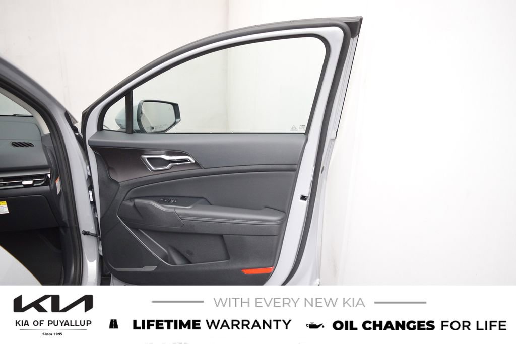 New 2026 Kia Sportage EX image 15