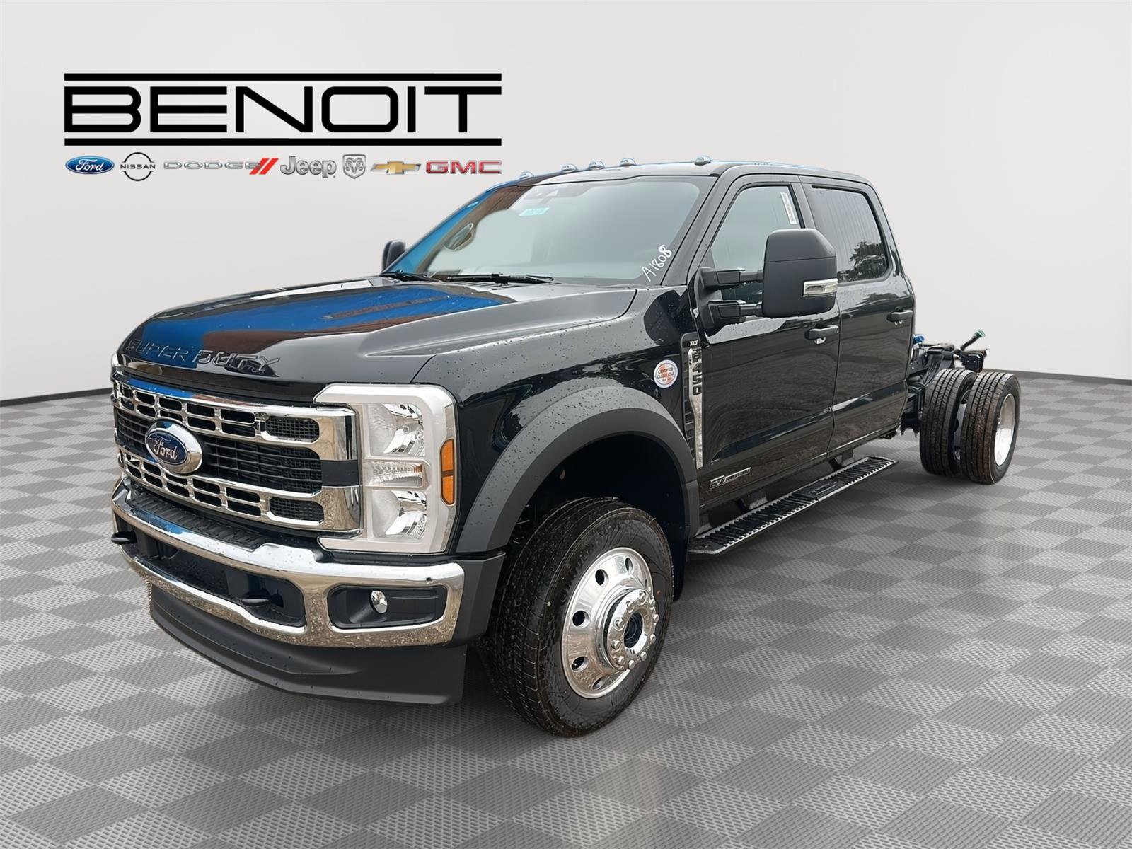 New 2025 Ford F450 XLT w/ XLT Value Package image 1