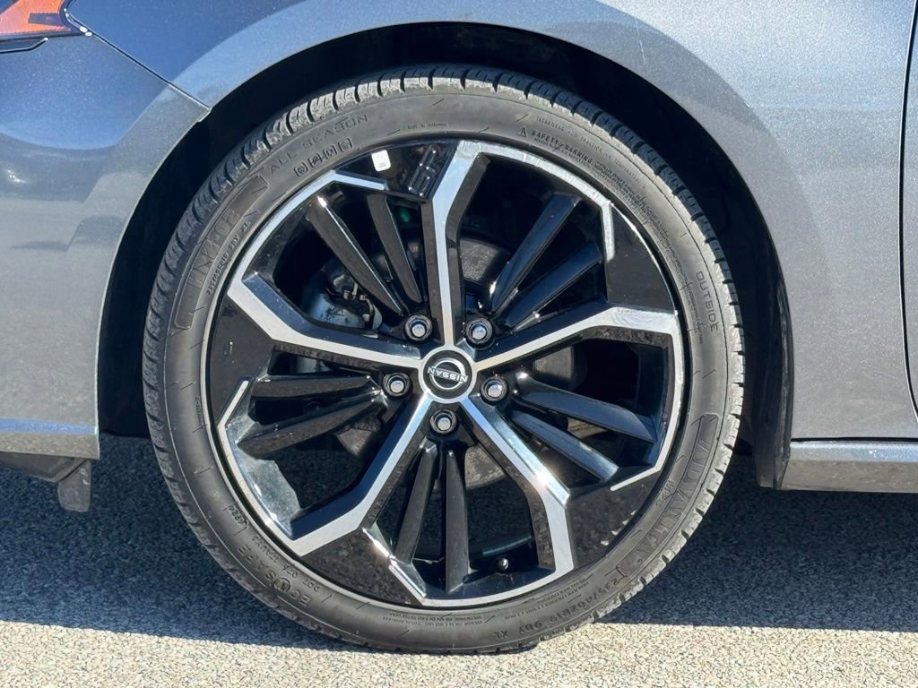 Used 2024 Nissan Altima 2.5 SR image 34