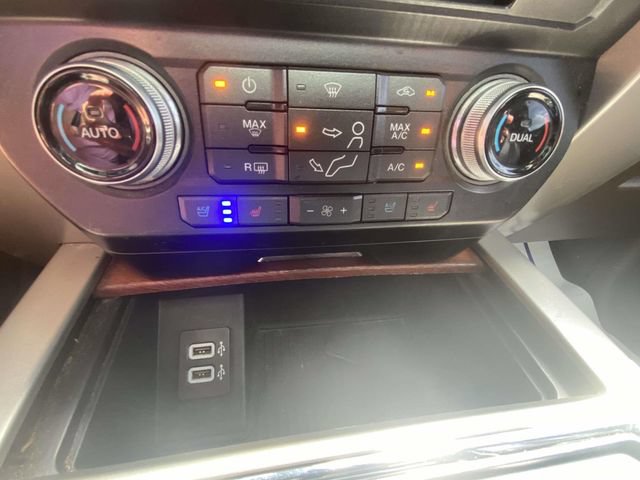 Used 2017 Ford F250 King Ranch w/ King Ranch Ultimate Package AWD/4WD image 19
